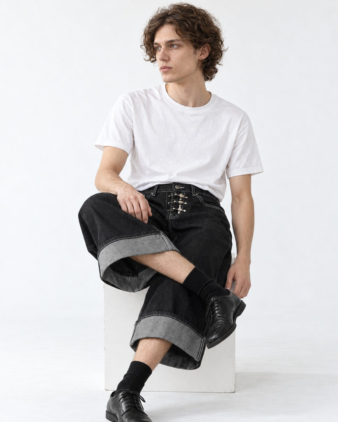 Cropped Wide-Leg Pants with Cuffed Hem