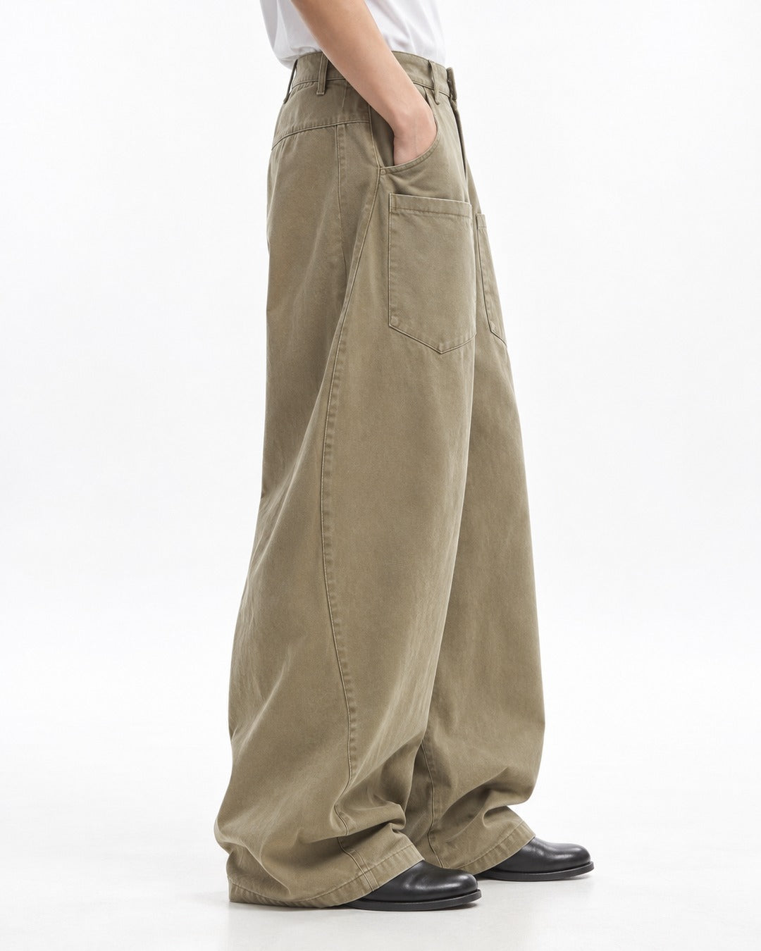 Patch-Pocket Balloon-Leg Pants