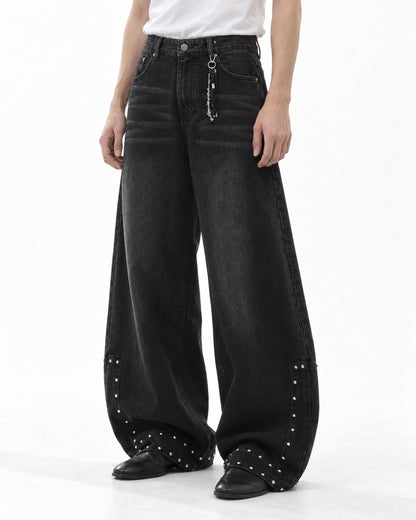 Rivet-Hem Barrel-Leg Jeans