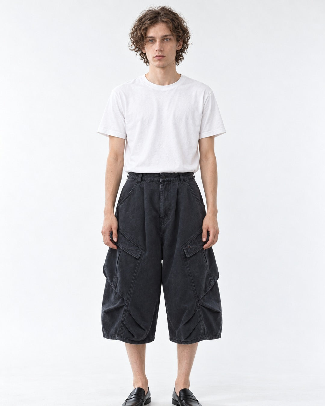 Wide-Leg Cargo Shorts with Multiple Pockets