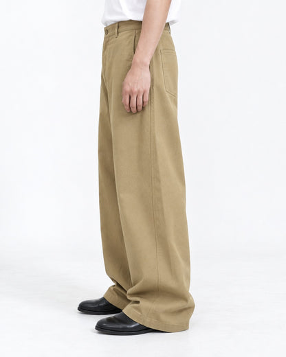 Curved-Seam Balloon Trousers