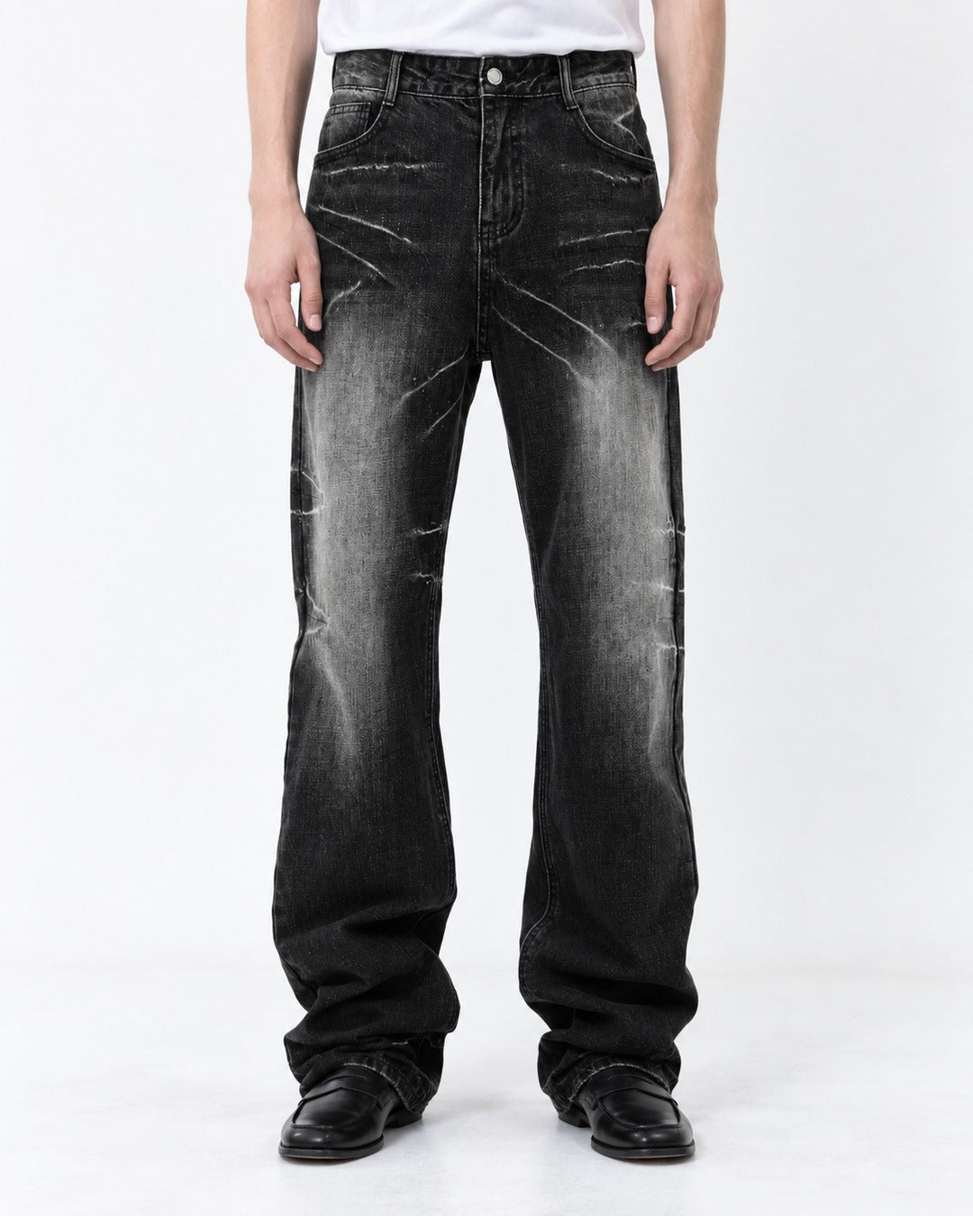Embroidered Distressed Jeans