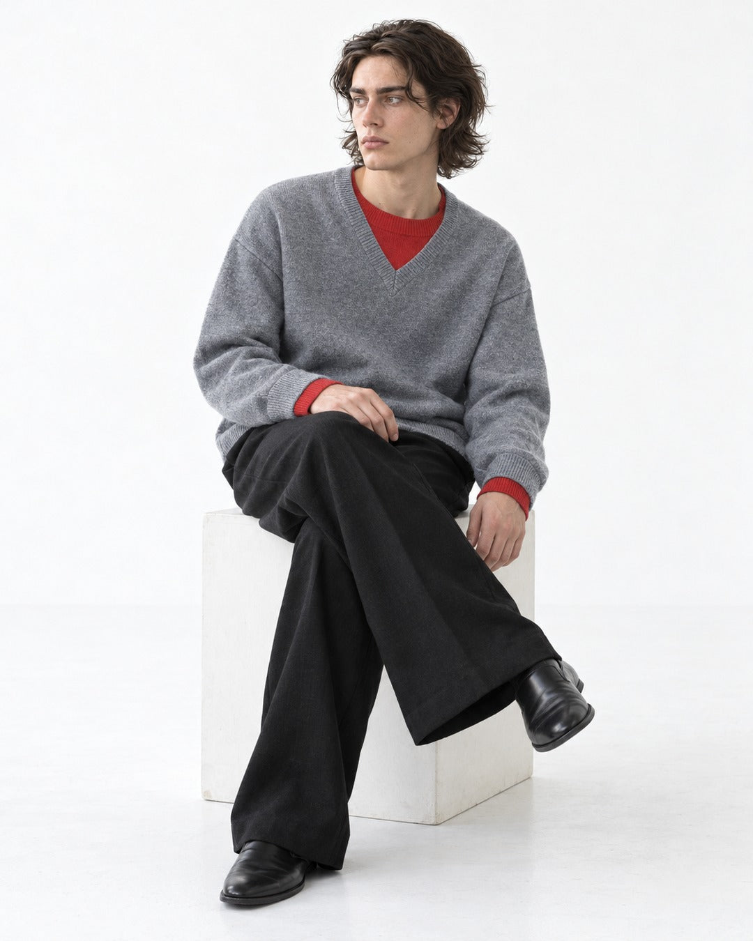 Contrast Trim V-Neck Sweater