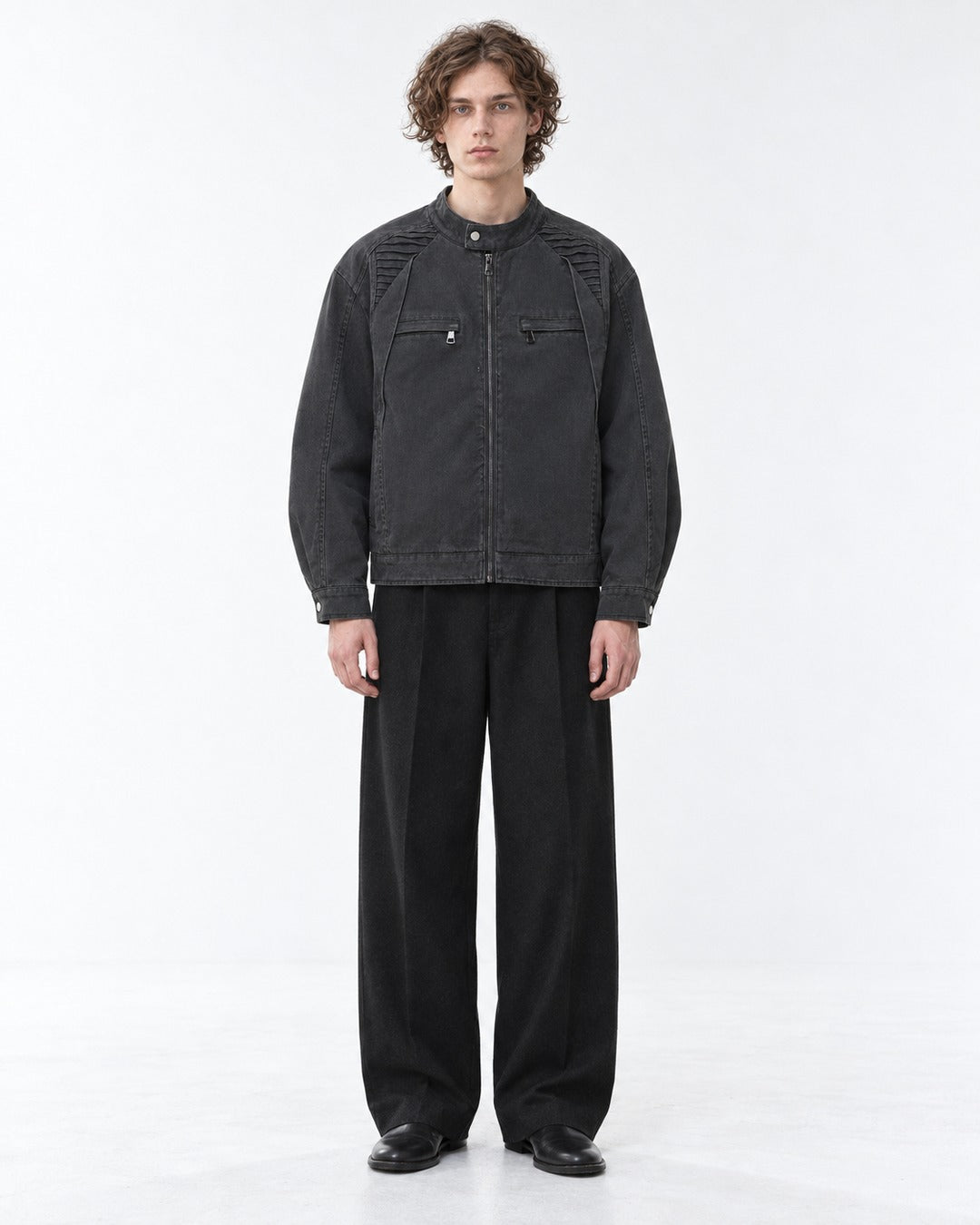 Ribbed-Shoulder Snap Collar Zip Jacket